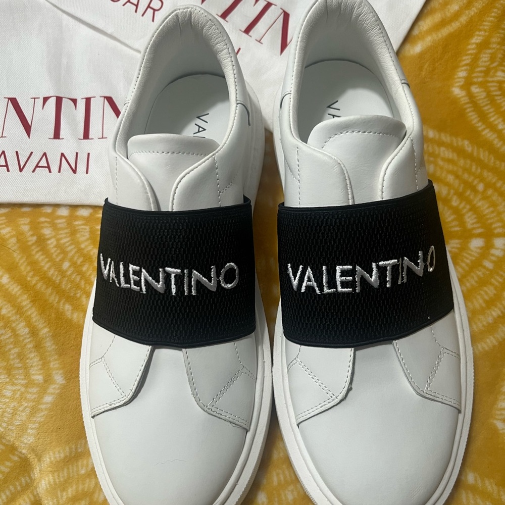 Valentino White Sneakers with Black Strap - Picture 2 of 5